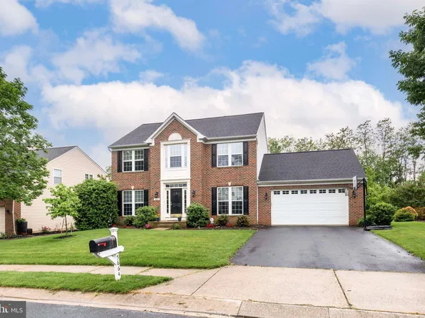 5664 Compton Ln, Eldersburg, MD 21784