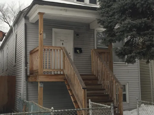 2516 W Lithuanian Plaza Ct, Chicago, IL 60629