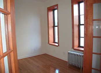 Rented by Warren T Real Estate Corp.