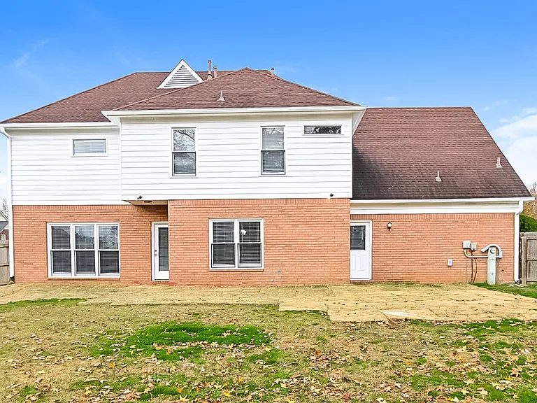 1776 Lichfield Ct — Photo 17