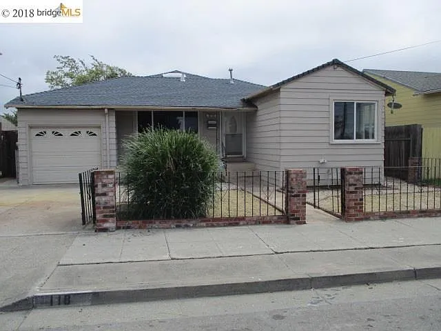 118 S 37th St photo 1