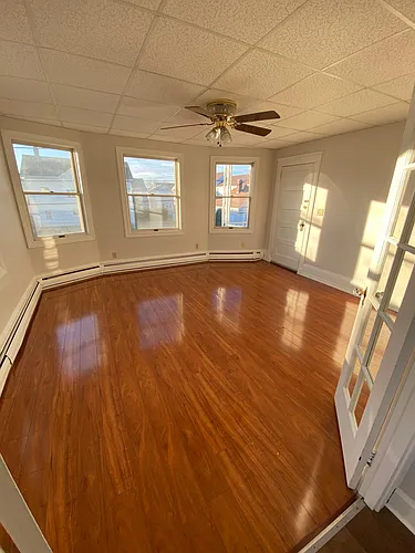 103 Varley St #2 Photo 1