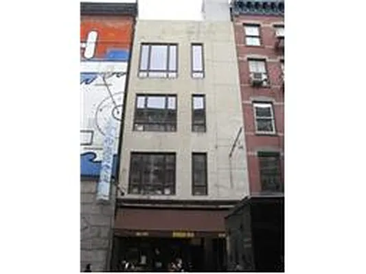 Rented by Douglas Elliman | media 25