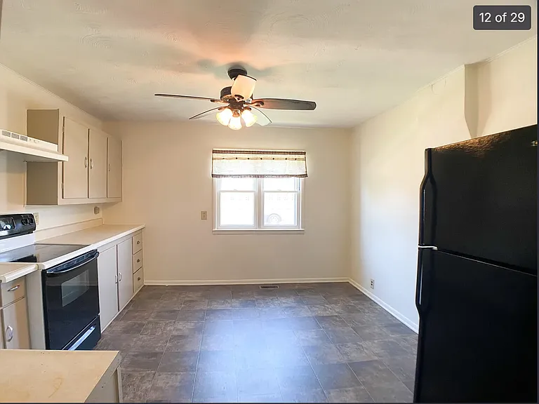 308 W Main St — Photo 7
