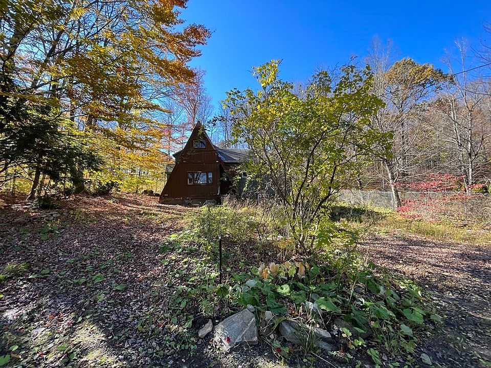 358 Prince John Dr, Becket, MA 01223 MLS 73100843 Zillow