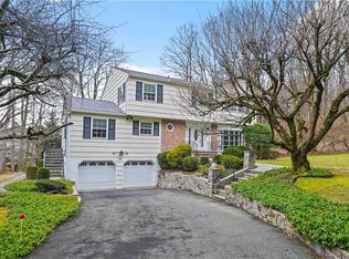 19 Laurel Hill Rd, Dobbs Ferry, NY 10522