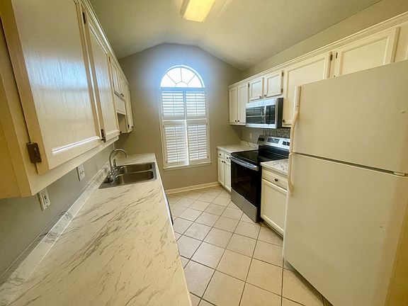 2nd image of 310 Evergreen Way