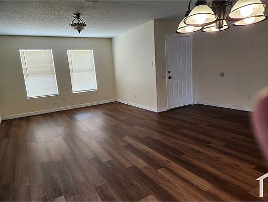 1st image of 933 Medina Dr #933