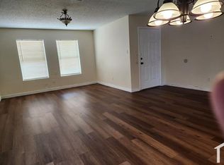 933 Medina Dr #933, Arlington, TX 76017