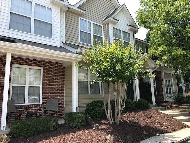 1st image of 123 Lynch Cir