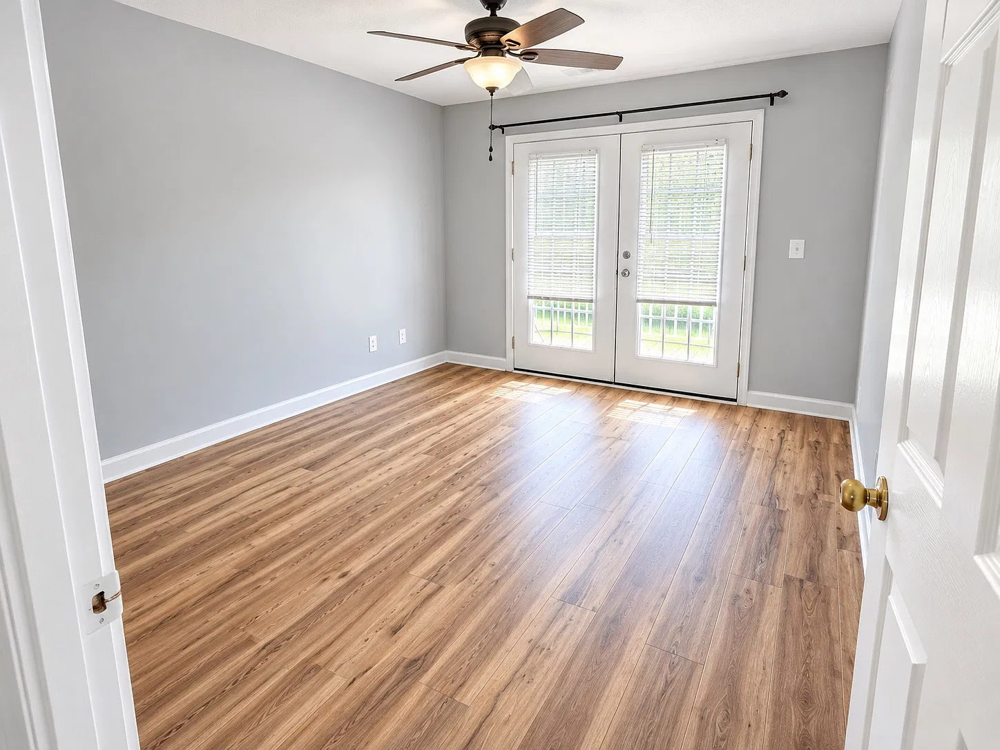 422 Farrow Ct — Photo 4