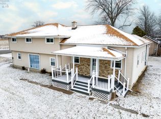 1315 S State Route 19, Oak Harbor, OH 43449