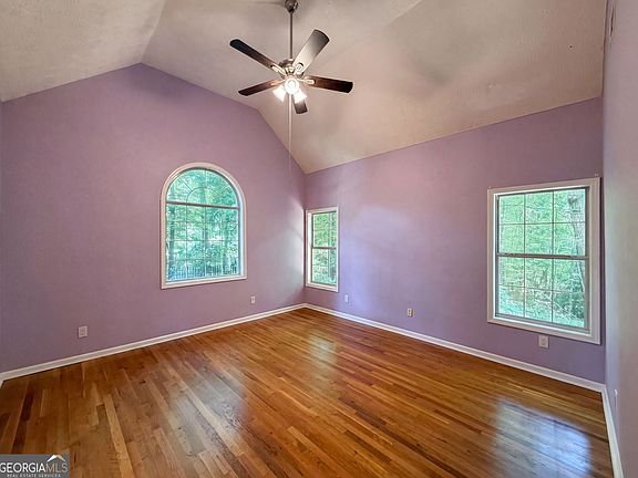 3rd image of 797 Deerwood Dr