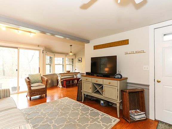 5th image of 245 Lovells Ln