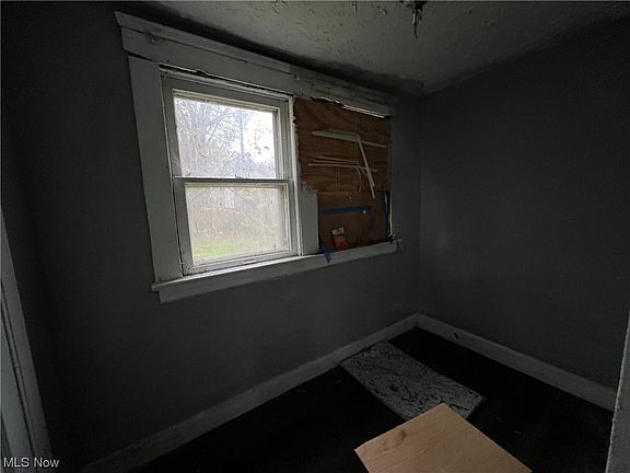 5th image of 496 E 124th St