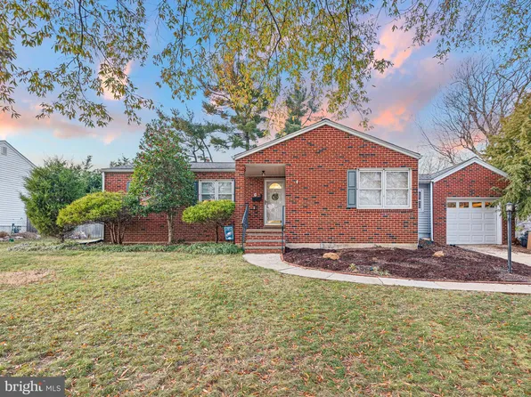 32 Whitehall Cir, Wilmington, DE 19808