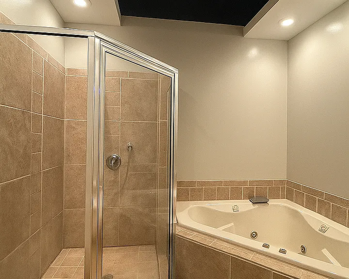 413 N Center St — Photo 21
