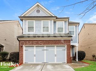 2071 Lily Valley Dr, Lawrenceville, GA 30045