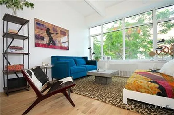 Rented by Triumph Property Group | media 29