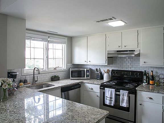 5th image of 8-307 Bramlett Dr
