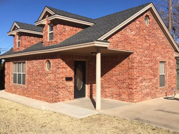 101 SE 6th St, Plainview, TX 79072