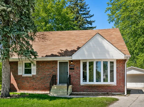 18600 Golfview Ave, Homewood, IL 60430