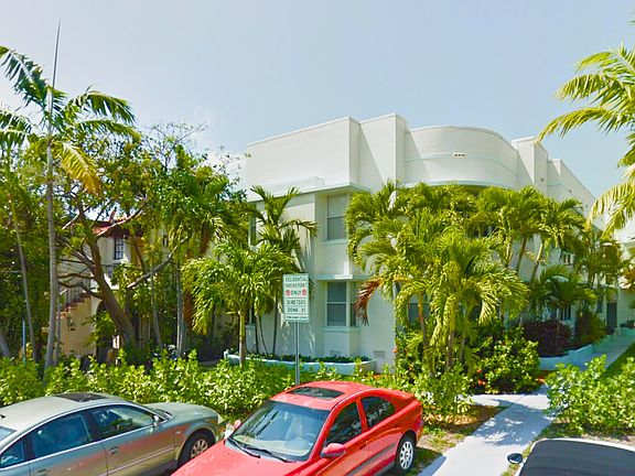 4th image of 319 W 28th St APT 10