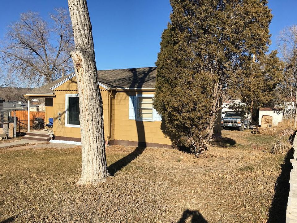 2nd image of 116 Frontier Ave