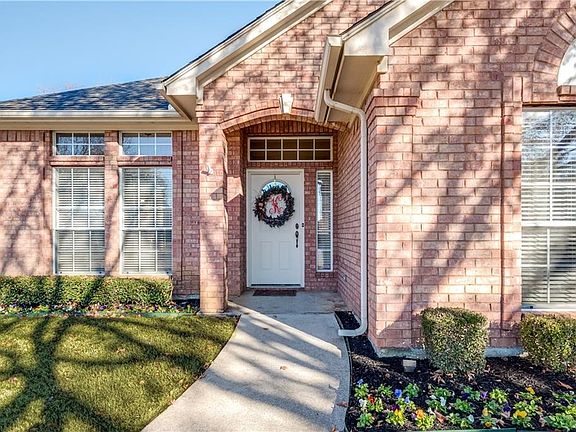 2nd image of 7305 Dustin Ct