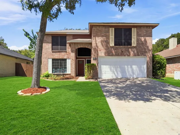 2509 Hidden Grove Ln, Schertz, TX 78154