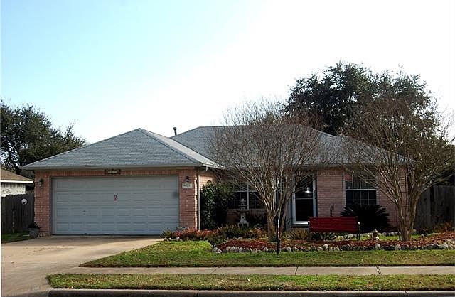 1st image of 705 Blue Oak Cir