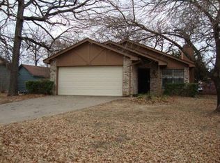 10802 Phantom Hill Rd, Dallas, TX 75217