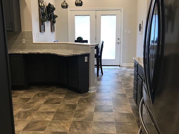 4th image of 7901 W Lansfaire Dr