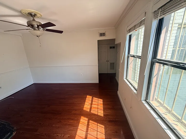315 Evarts St NE #102 — Photo 13