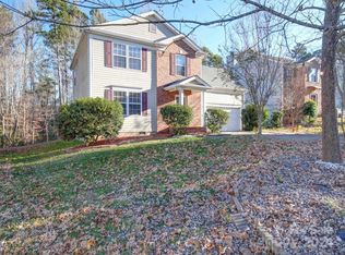 11116 Northwoods Forest Dr, Charlotte, NC 28214