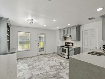8828 Tumbleweed Dr, Aubrey, TX, 76227