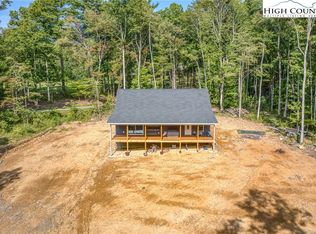 121 Gene Dr, Butler, TN 37640