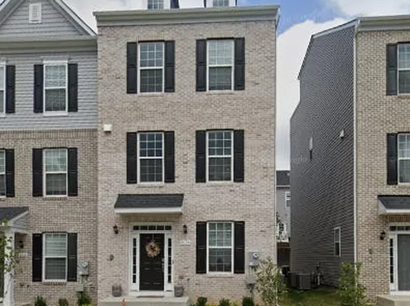9020 Elk Ave, Fort Washington, MD 20744