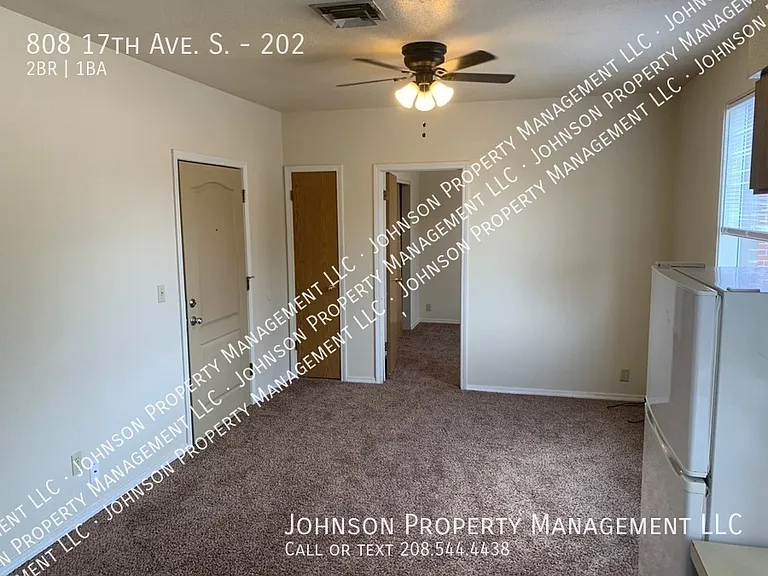 808 17th Ave S #202 — Photo 4