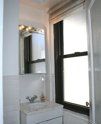 5th image of 210 E 73rd St #10H