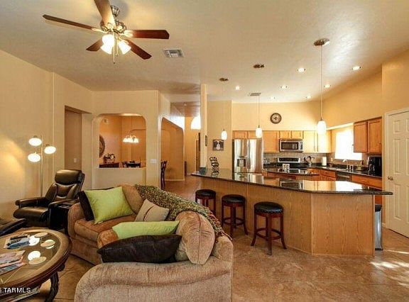 4th image of 1432 W Bridalveil Pl