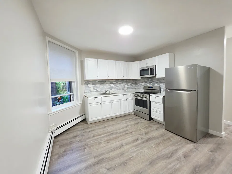 176 Ocean Ave #1F