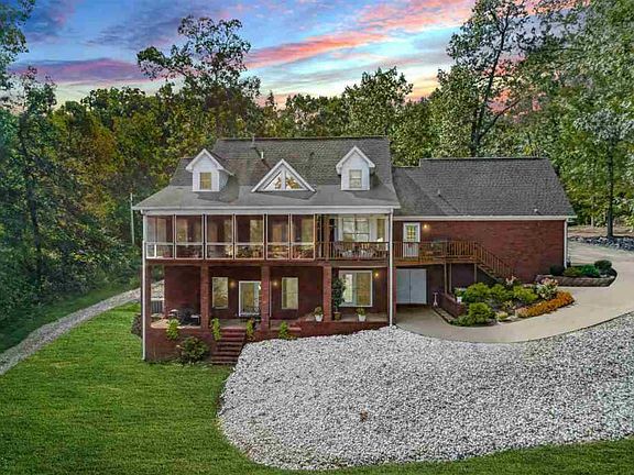 2nd image of 278 Bayshore Dr