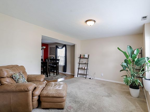 5th image of 7026 Thousand Oaks Ln