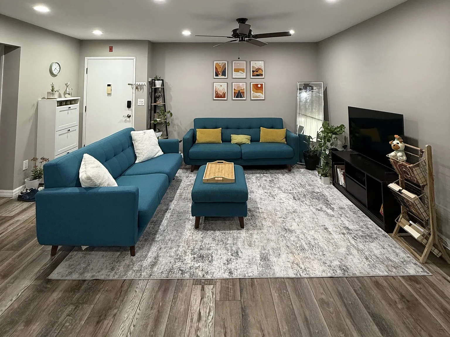 7855 Cowles Mountain Ct — Photo 2