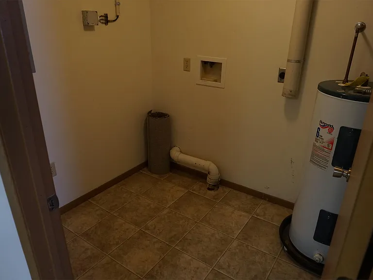 3029 River Rd #2 — Photo 3