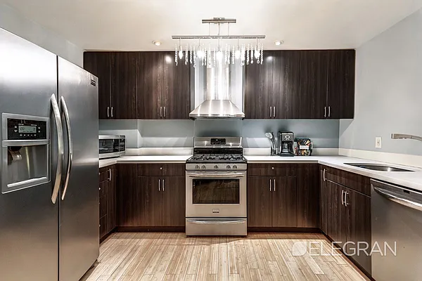 Rented by (Legacy) Elegran | media 18