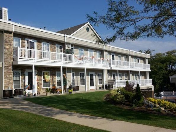 1775 Montauk Hwy, Mastic, NY