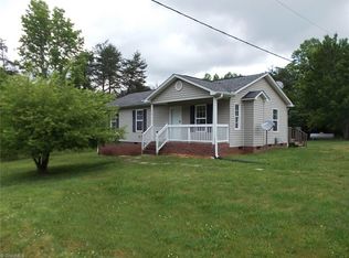 638 Neal Rd, Reidsville, NC 27320