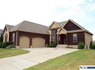 2210 Campbell Dr, Waterloo, NE 68069